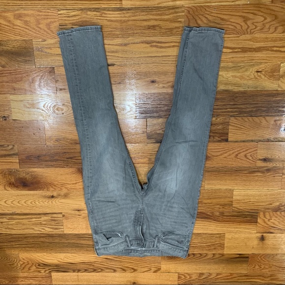 Old Navy Skinny Denim Jeans - Picture 2 of 8